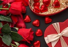 Как една забранена традиция се превърна в бизнес за милиардиСвети