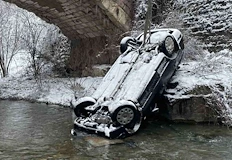 Шофьорът се размина без сериозни наранявания при поредния инцидент на