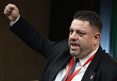 Социалистите търсят спасителен път след краха на кабинета Желязков и