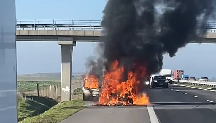 Инцидентът блокира движението край Нова Загора тази сутрин Инцидентът блокира движението край Нова Загора тази сутрин