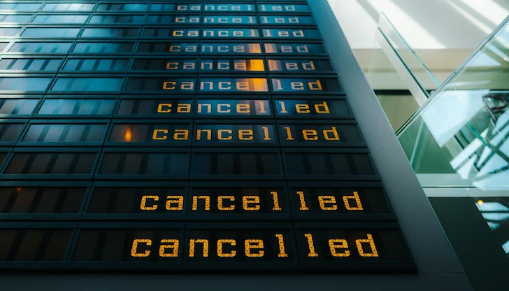 Националният превозвач и Уиз еър променят графиците си до март Националният превозвач и Уиз еър променят графиците си до март