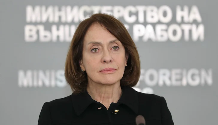 Служебният министър пое дипломацията без своя предшественик Служебният министър пое дипломацията без своя предшественик