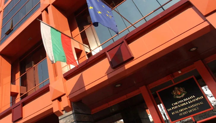 Санкциите възлизат на 376 хиляди лева при проверени договори за 352 милиона Санкциите възлизат на 376 хиляди лева при проверени договори за 352 милиона