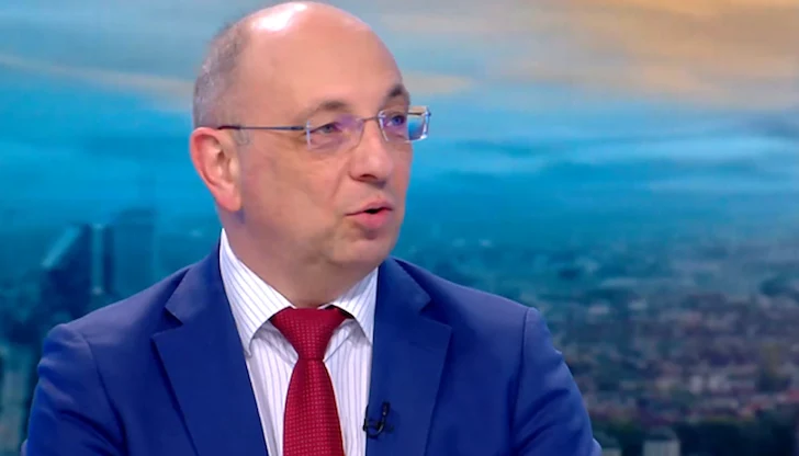 Бившият министър призовава за нулев дефицит, но анализатори предупреждават за икономическите рискове Бившият министър призовава за нулев дефицит, но анализатори предупреждават за икономическите рискове