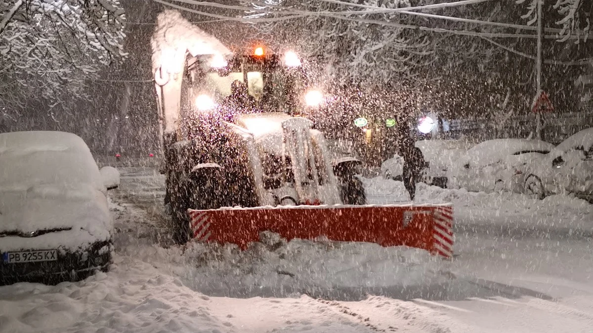 Поривите ще достигнат 100 км/ч, общината твърди, че машините са