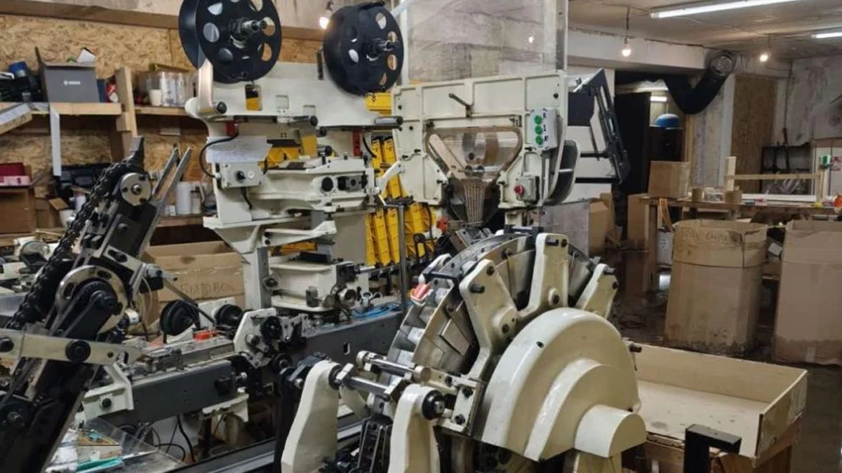 Службите откриха мащабно производство в стари сгради в землището на