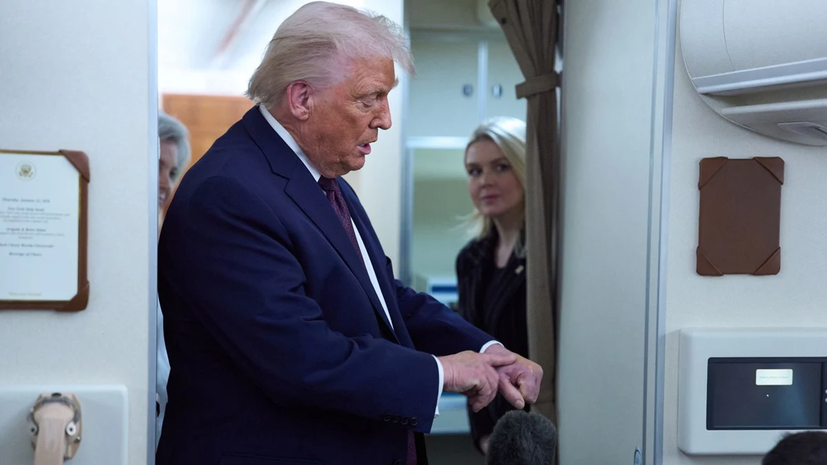 Американският президент заплаши с мита всяка страна, доставяща петрол на