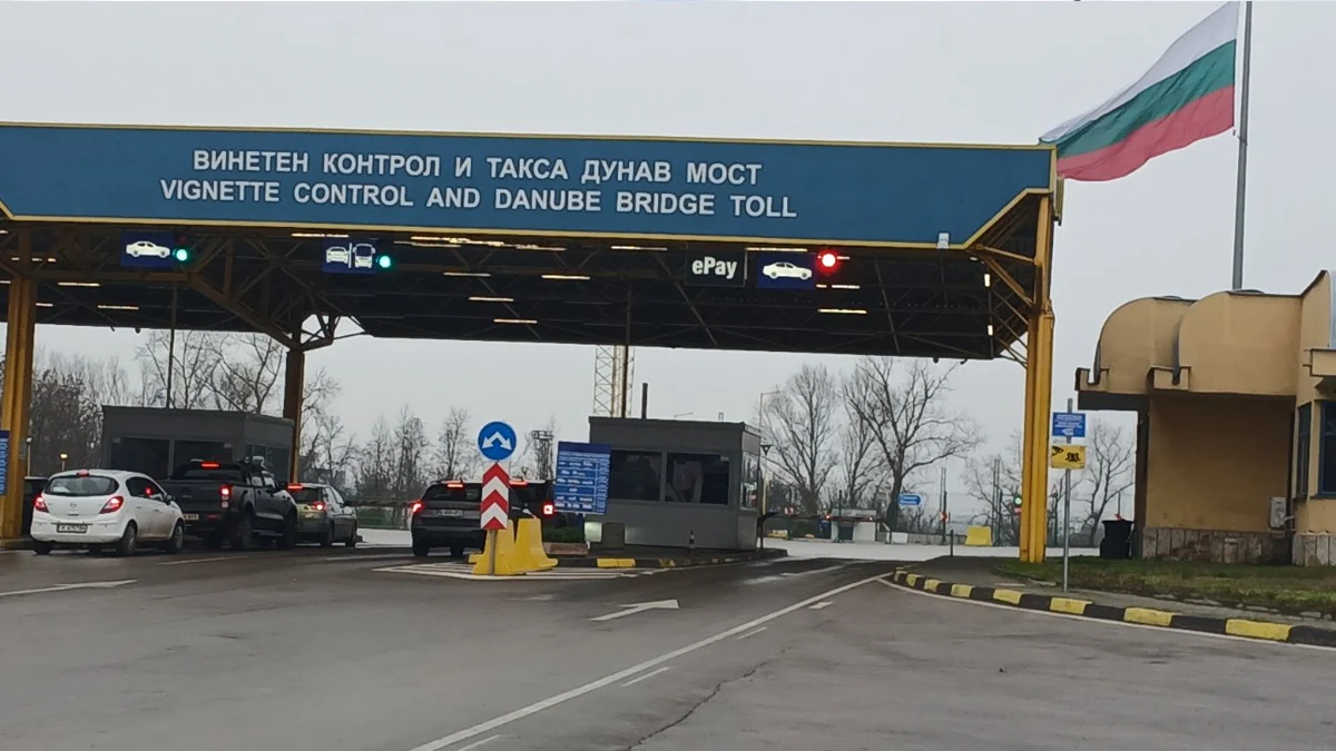 82-годишна жена от Силистра хвърли парите си през терасата51-годишен мъж