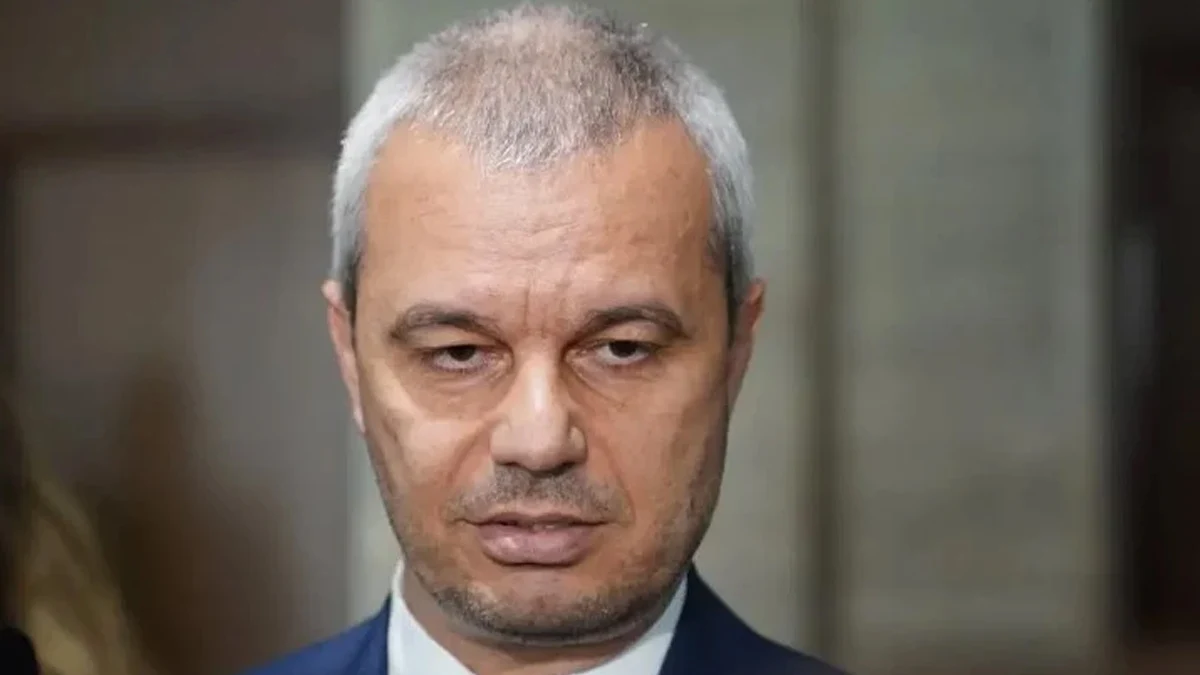 Лидерът на Възраждане обвърза ПП-ДБ с тройното убийство на хижа