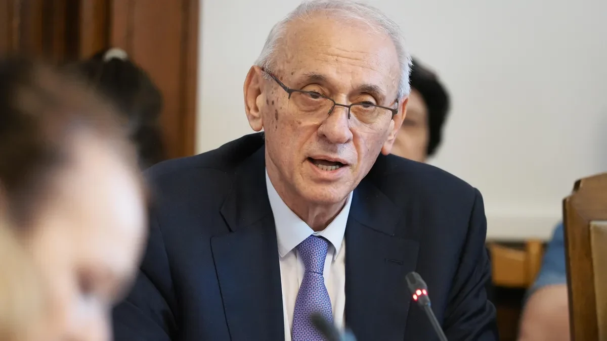 СРЗИ потвърди наличието на устройството след изтекли нецензурни кадри на