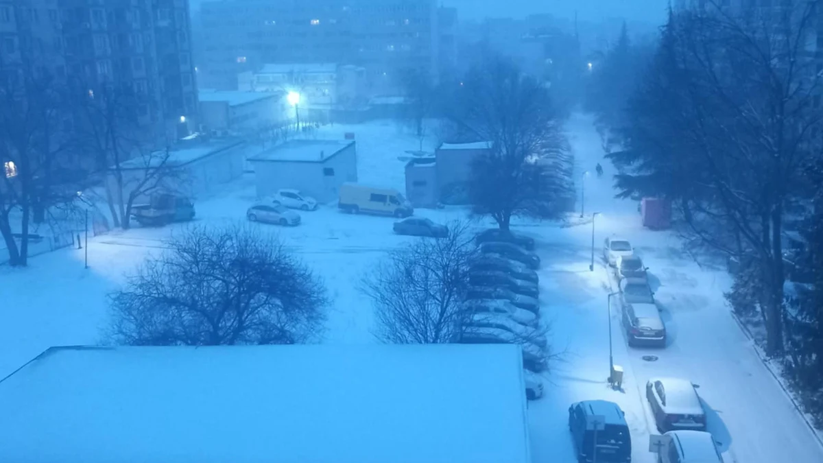 Обявен е жълт код за опасно време в областтаРусе осъмна