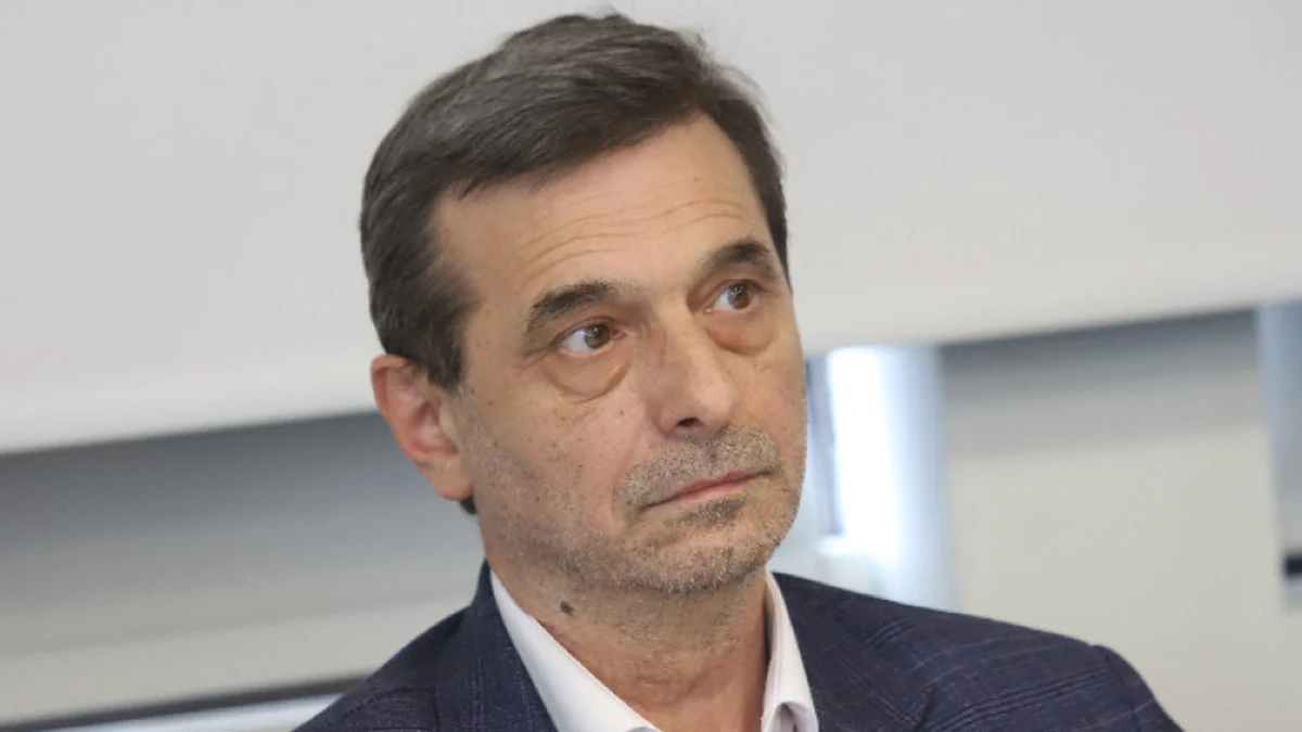 Президентът на КТ Подкрепа вижда риск за бюджетаЛипса на опит,