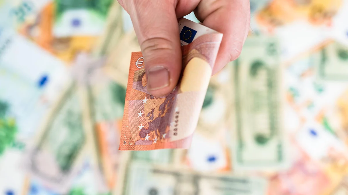 Потребителите са подали 9 000 жалби за 45 дни, санкциите