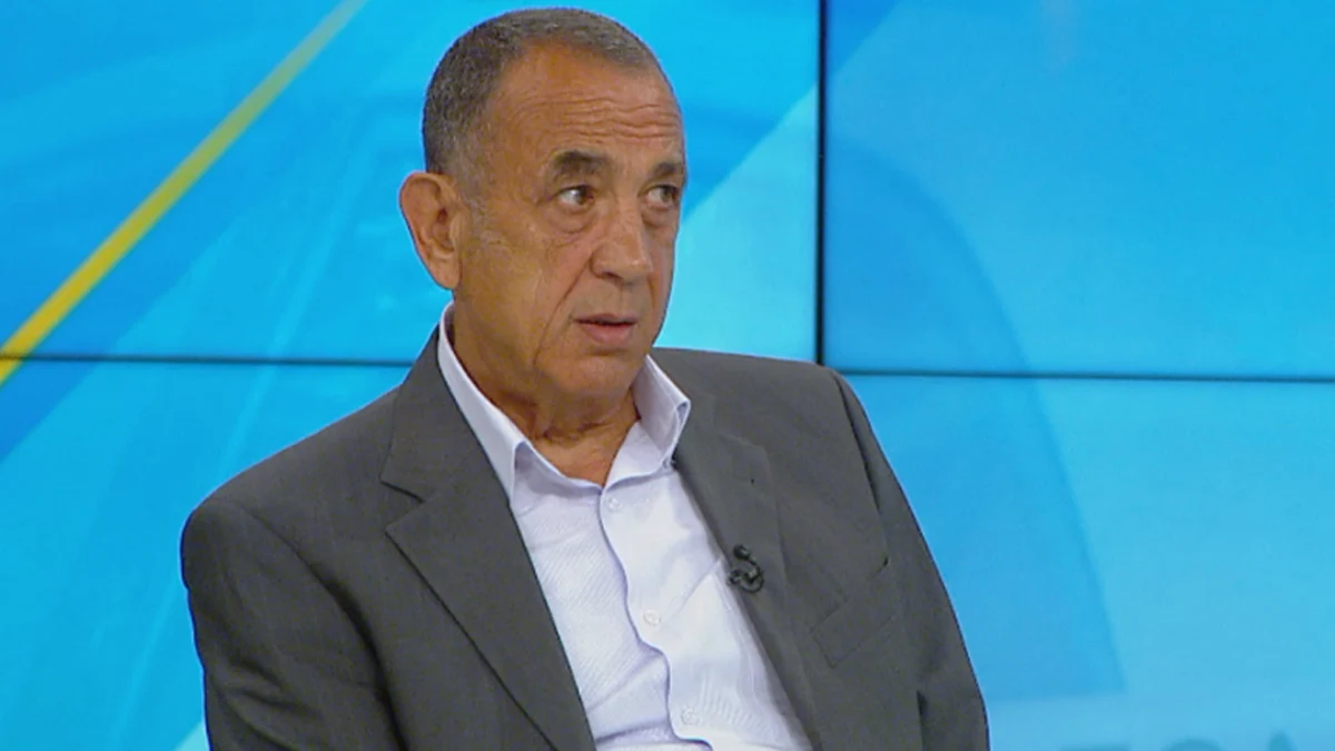 МВР е спало, докато въоръжени лица са превземали територия под