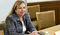 Зорница Русинова: Въвеждането на еврото преминава гладко