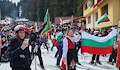 Стотици българи се спуснаха с носии под Снежанка