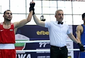 Русенецът Радослав Росенов срази световен вицешампион в бокса