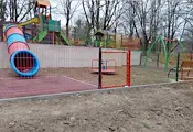 Общината завърши новата детска площадка в квартал "Долапите"