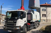 Незагасена жар подпали два камиона за смет