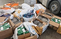 Хванаха близо 12 000 фалшиви стоки на границата с Турция