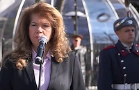 Илияна Йотова: Омразата отново разкъсва съвременния свят