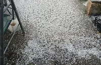 Градушка удари село Писанец в Русенско