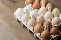 Яйцата поскъпнаха двойно за година