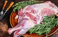 Агнешкото месо удря 37 лева за килограм преди празниците