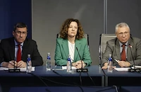 Кризисният щаб отказва полети извън засегнатия от войната регион