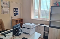 Доброволци ремонтираха изоставената поща в Бъзън