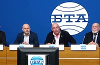 Водещи театри затварят врати заради липса на финансиране