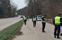 Задържаха седем души при акция срещу купения вот в Силистренско