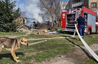 Пламна нерегламентирано сметище в ромски квартал във Варна