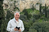 Христо Стоичков откри футболна програма в Атина