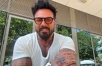 Благой Георгиев в Дубай: На 50 метра до нас избухна бомба