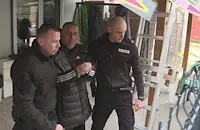 Арестуваха погребален агент и ходжа за изборна търговия