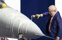 Бразилия сглоби първия си свръхзвуков изтребител