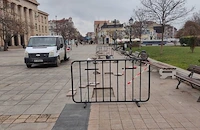Ремонтът на площад "Свобода" пречел на партиите да си опънат шатрите