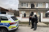 Хванаха търговец на гласове при спецакция в област Варна