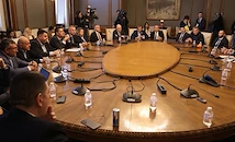 Депутатите одобриха над 3 милиарда евро за отбрана