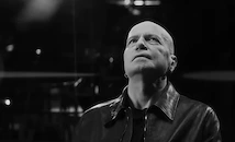 Слави Трифонов възпя убитото момче от Петрохан