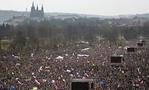 200 000 души излязоха на протест в Прага срещу премиера Андрей Бабиш