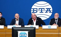 Водещи театри затварят врати заради липса на финансиране