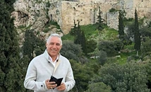 Христо Стоичков откри футболна програма в Атина