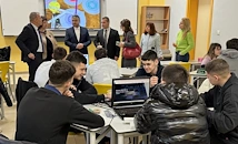 Русенски ученици впечатлиха Сергей Игнатов с бизнес идеи