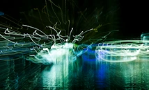 Учени създадоха мълнии в лабораторни условия