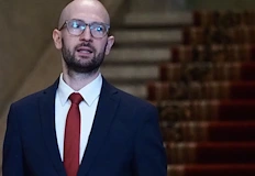 Финансовият министър отхвърли намаляване на данъците върху бензинаОсновен приоритет на