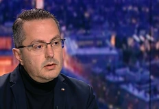 Партията бойкотира удължения държавен бюджет заради нови милиардни дълговеПарламентарната група