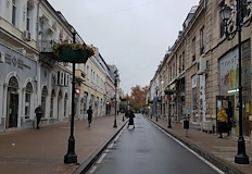 Полицията издирва извършителя на кражбата в центъра на РусеАпарат за