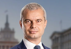 Златан Златанов повежда Възраждане в РусеПартия Възраждане официално регистрира своите